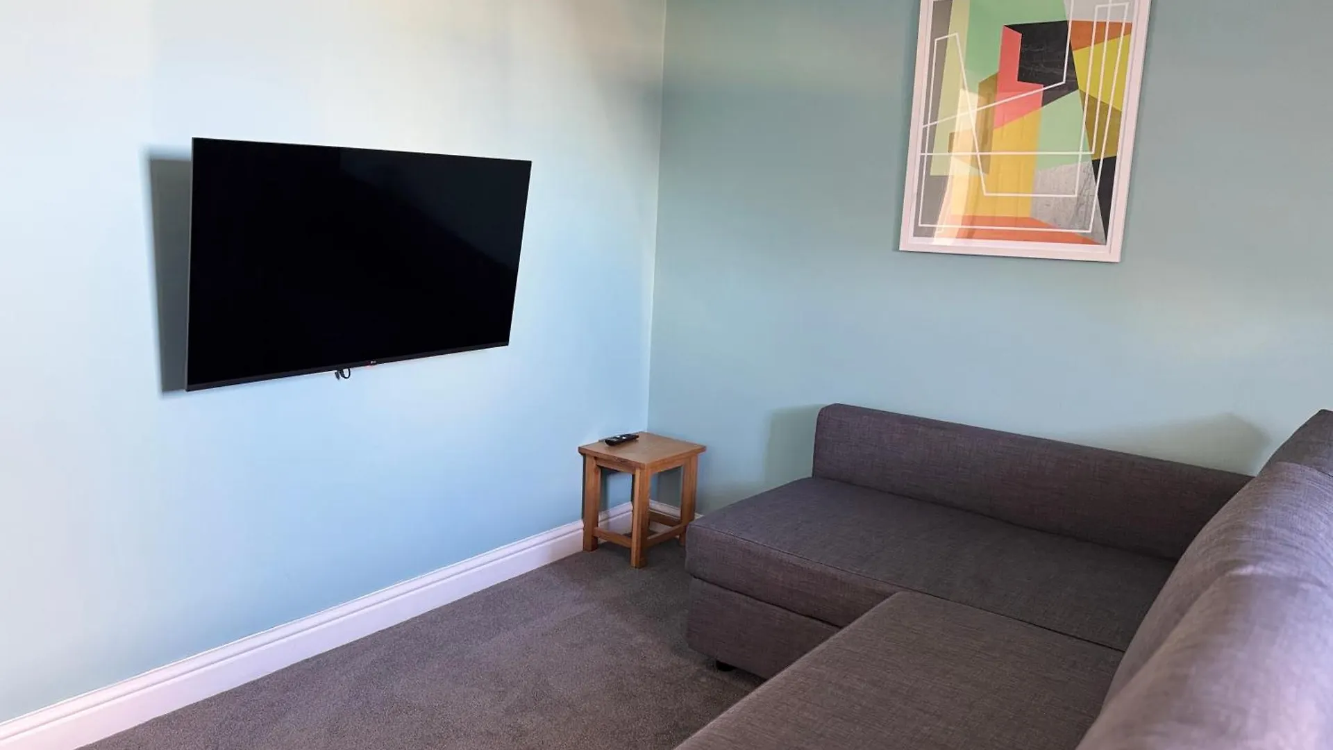 Apartment Aaron Wise - 09 Coldstream Studios Cardiff United Kingdom